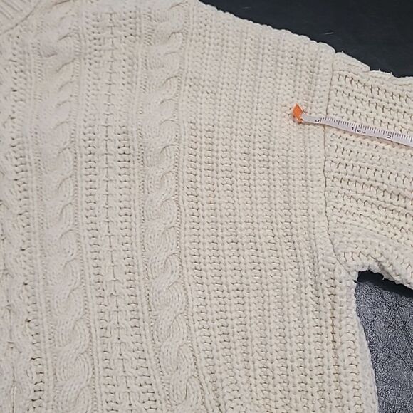 J. Crew Women's cream ivory cable knit sweater size L fringe winter casual prep - Picture 9 of 10